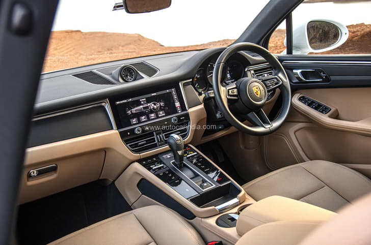 Porsche Macan interior